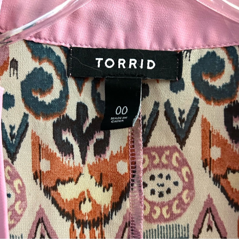 TORRID asymmetrical robe/jacket, size 00 - Picture 6 of 8